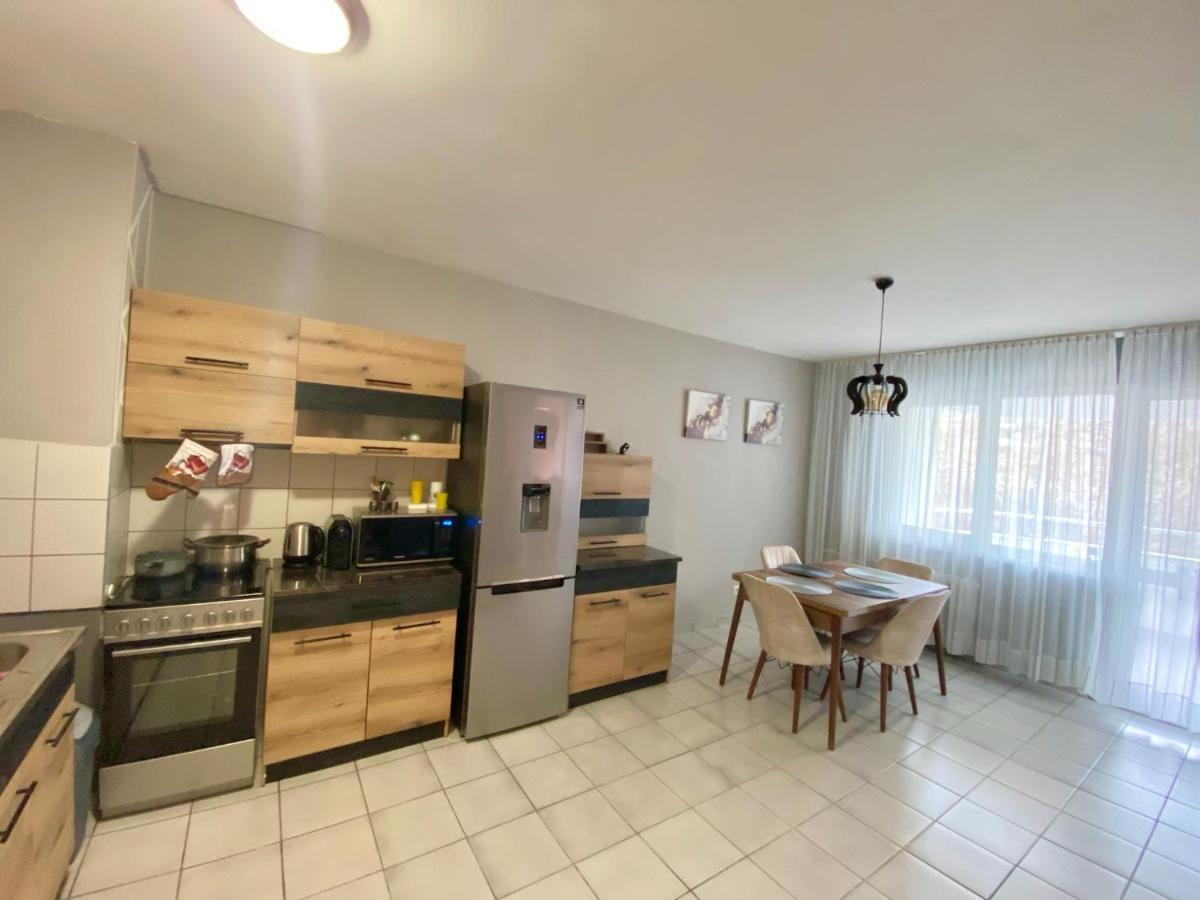 Spacious Apartment Next To South Park Просторен Апартамент До Южен Парк Top Location Sofía Exterior foto