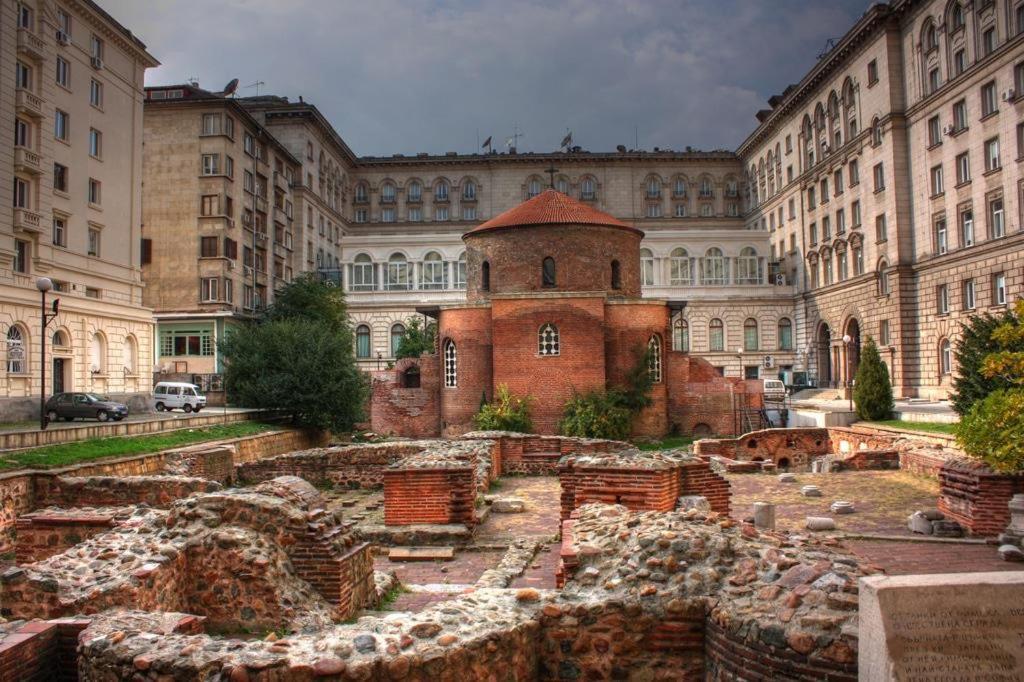 Spacious Apartment Next To South Park Просторен Апартамент До Южен Парк Top Location Sofía Exterior foto