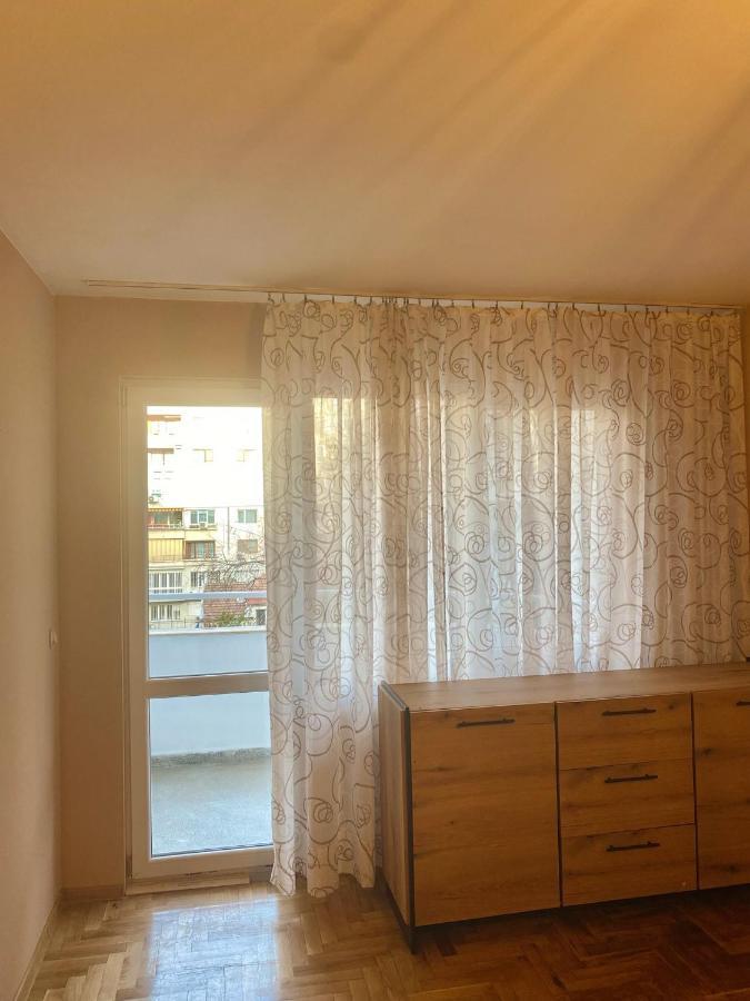Spacious Apartment Next To South Park Просторен Апартамент До Южен Парк Top Location Sofía Exterior foto